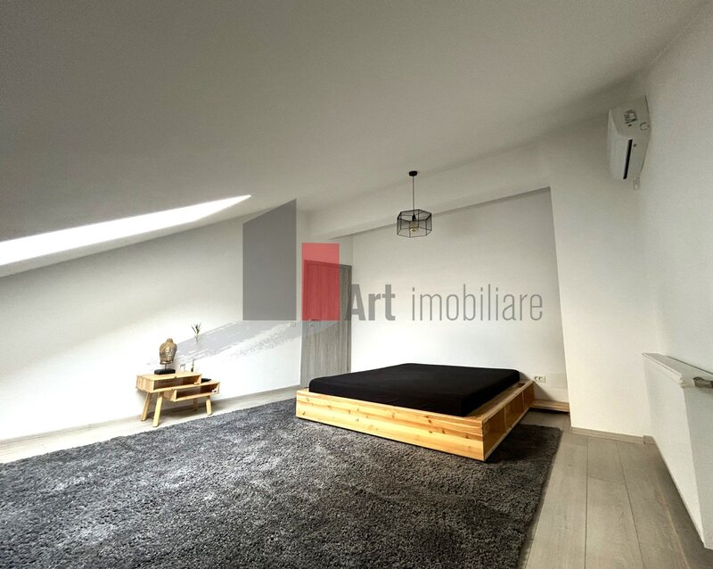 Popa Nan Apartament 3 camere tip Duplex - zona Calea Calarasilor