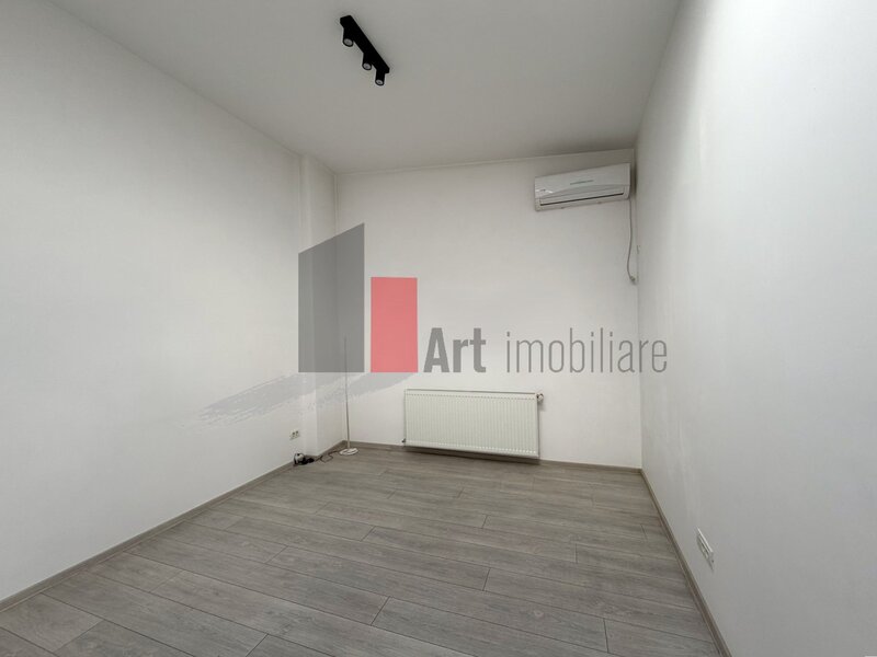 Popa Nan Apartament 3 camere tip Duplex - zona Calea Calarasilor