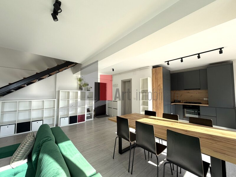 Popa Nan Apartament 3 camere tip Duplex - zona Calea Calarasilor