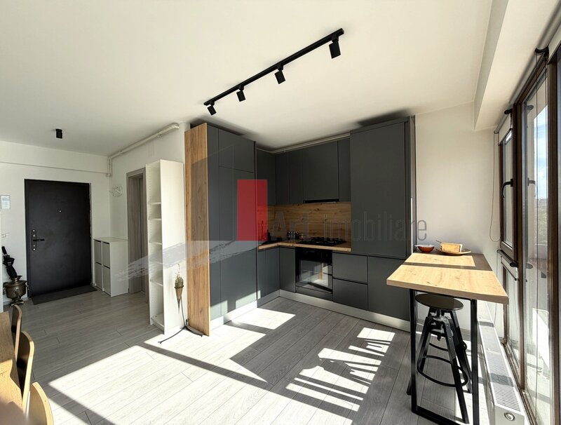 Popa Nan Apartament 3 camere tip Duplex - zona Calea Calarasilor