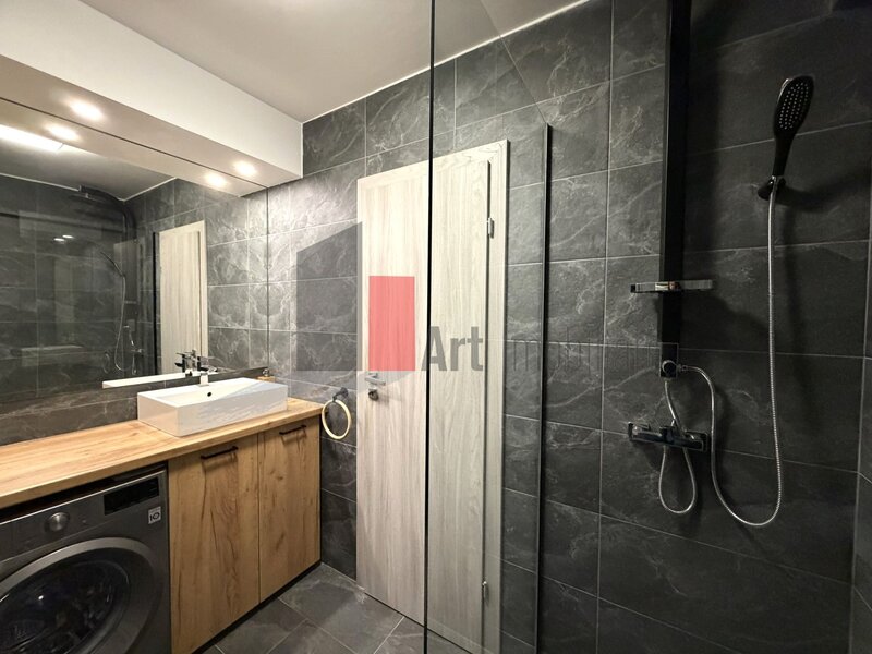 Popa Nan Apartament 3 camere tip Duplex - zona Calea Calarasilor